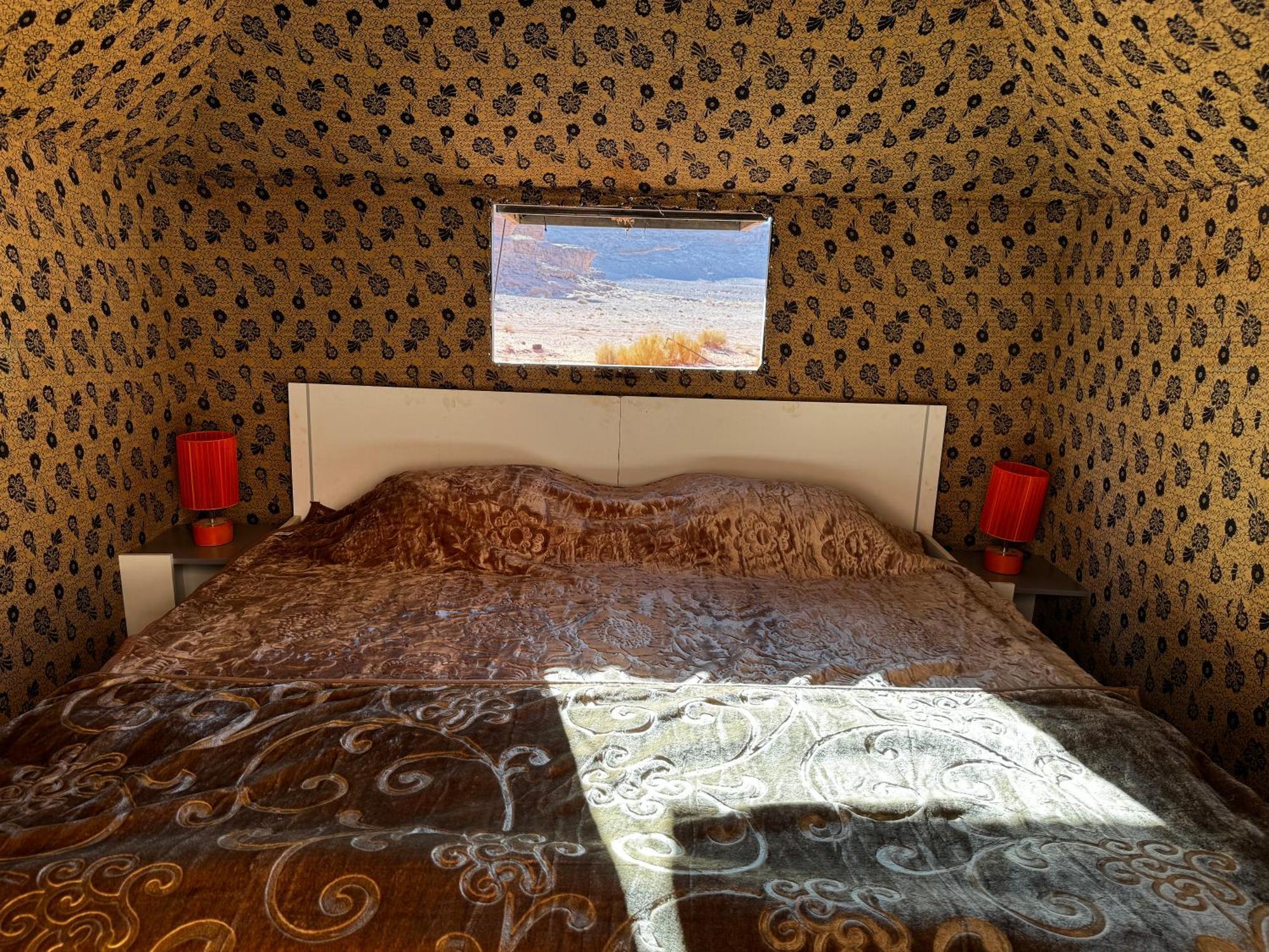 Desert Rock Camp 瓦迪拉姆 外观 照片