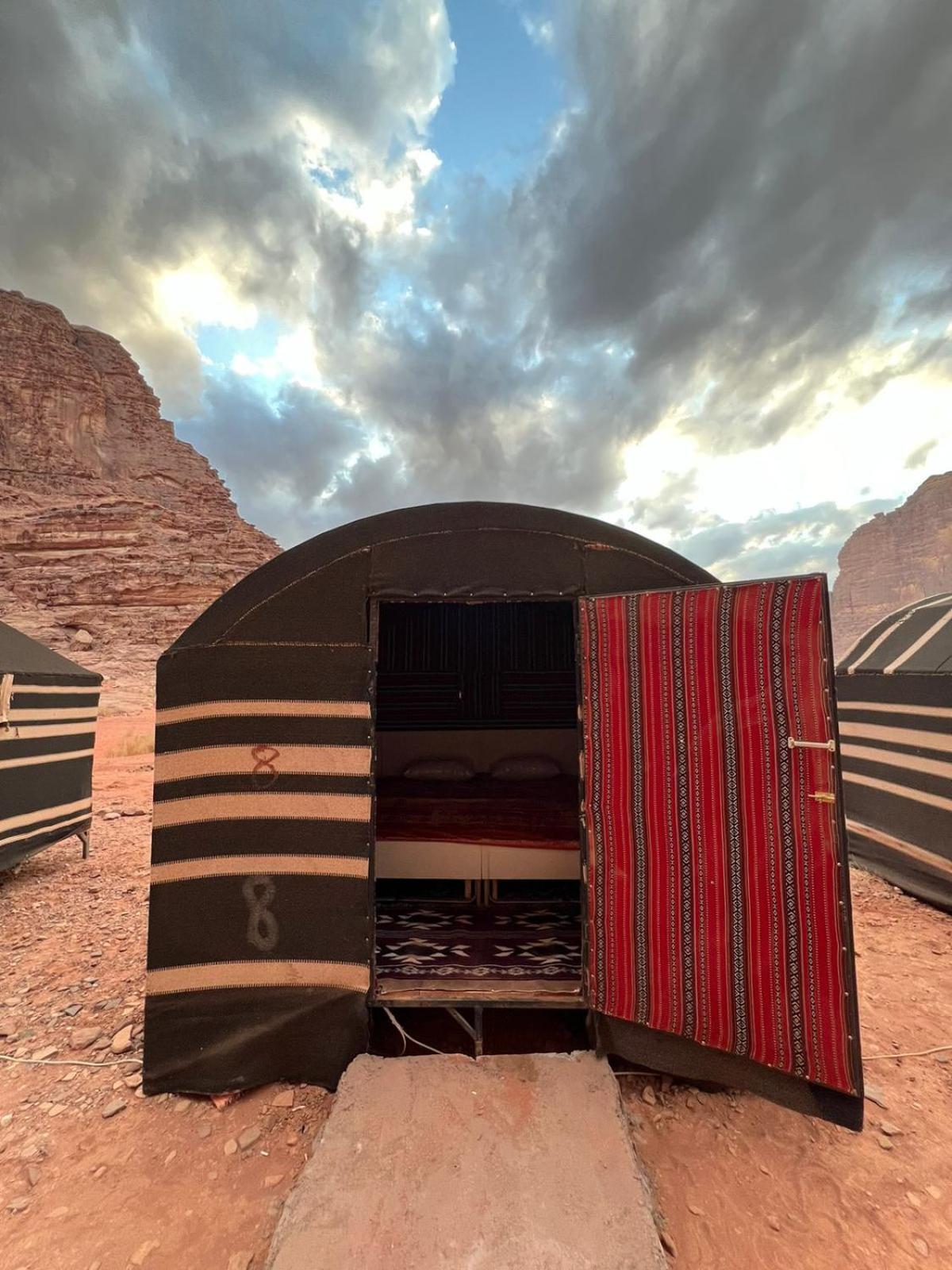Desert Rock Camp 瓦迪拉姆 外观 照片